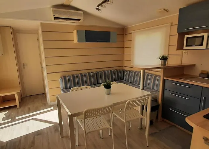 Parque de Campismo 2xz Ou 327 *